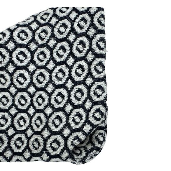 Ann Taylor Knit Jacquard Top size XS Petite - Picture 6 of 7